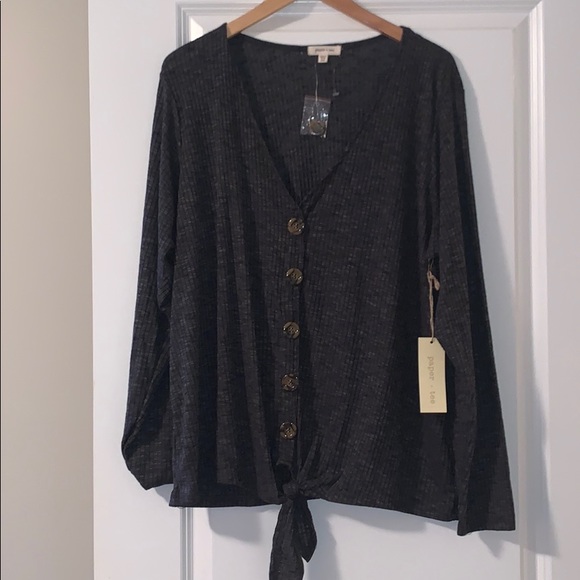 paper + tee Tops - NWT! Gray top